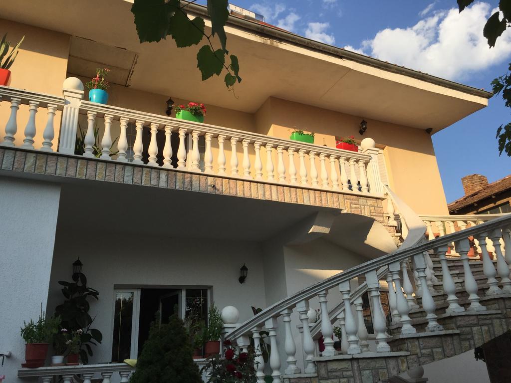 Vila Ridvani Κορυτσά Εξωτερικό φωτογραφία